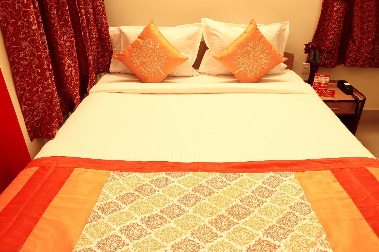 Oyo 3418 Hotel Amit Kolkata Exterior photo